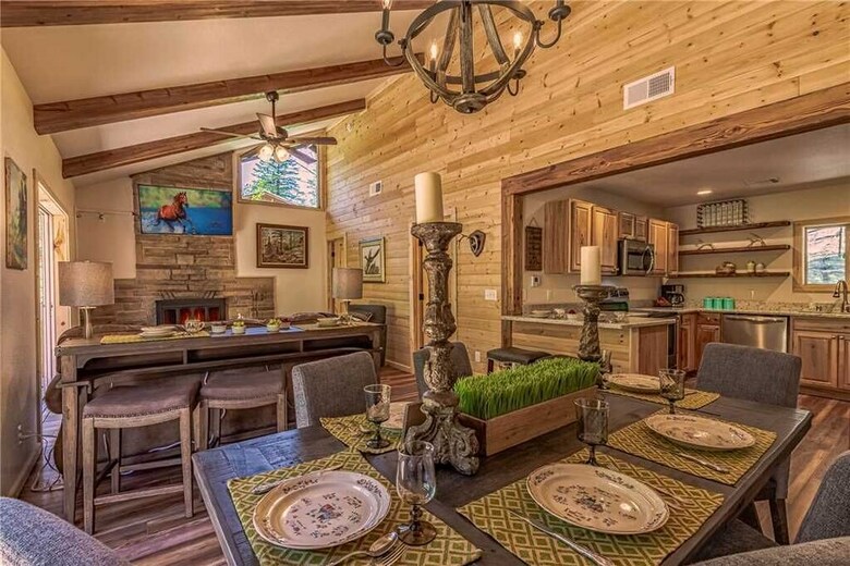 Angel Falls - Four Bedroom Cabin