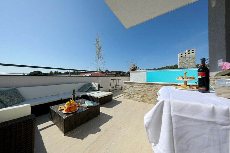 Apartamentos Rooftop Pool & Terrace - Villa Bellavista