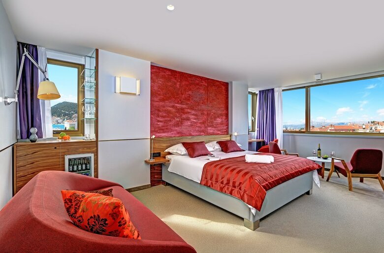 Hotel Horizon Luxury Suites