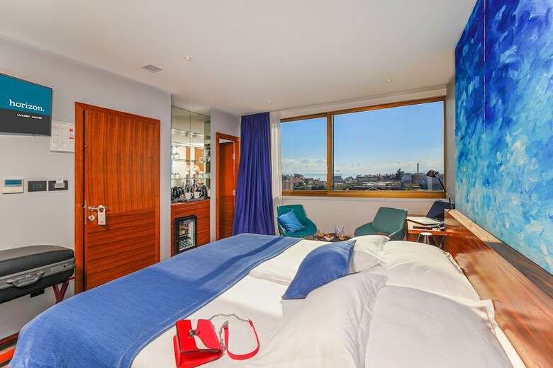 Hotel Horizon Luxury Suites