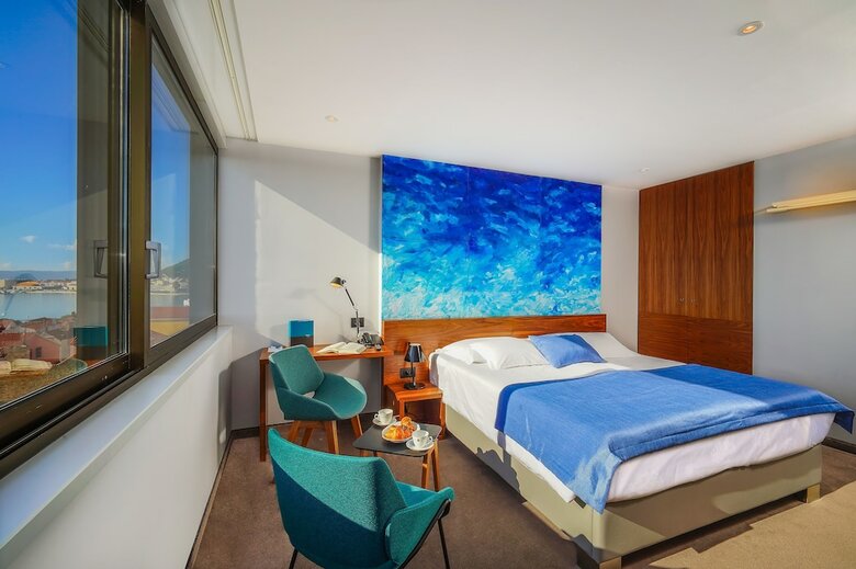 Hotel Horizon Luxury Suites