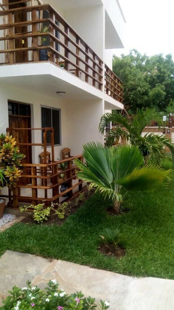 Aparthotel Pendo Villas Diani