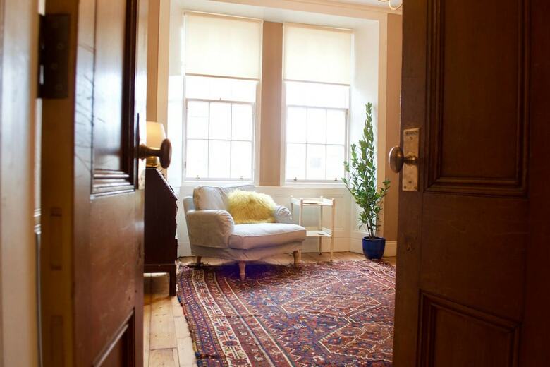 Old Town Gem - Apartment With Great City Views