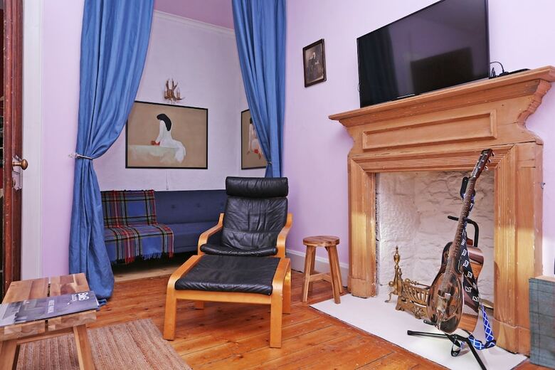 Old Town Gem - Apartment With Great City Views