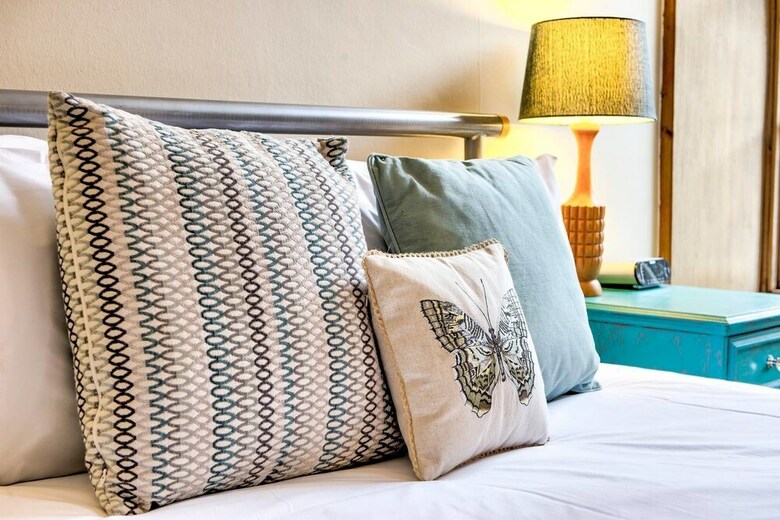 Royal Mile Apartment For Two - Location, Location!