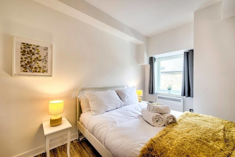 Stylish Central Apartment Near Royal Mile