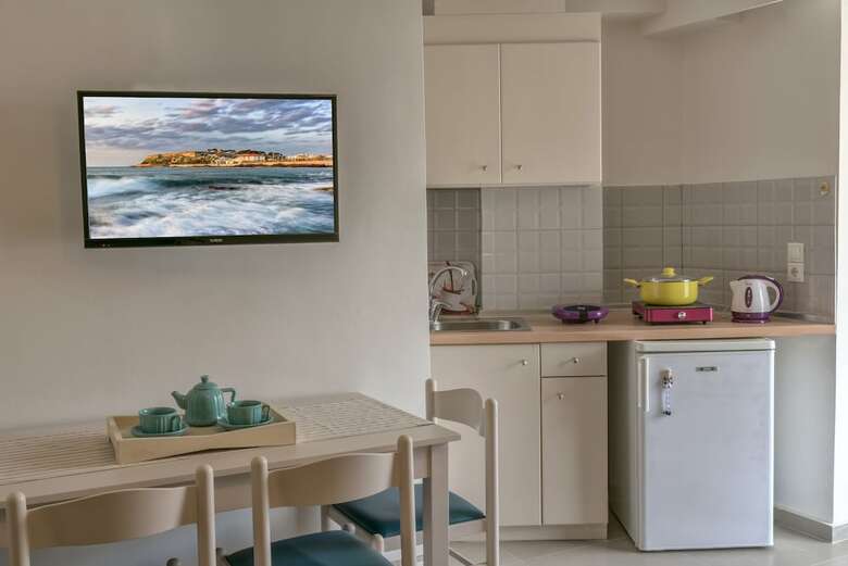 Aloe Apartments & Studios
