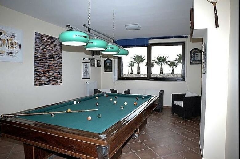 Villa Egadi Con Piscina E Campo Da Tennis