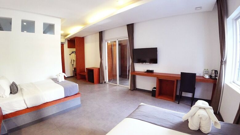 Aparthotel Hotel Records