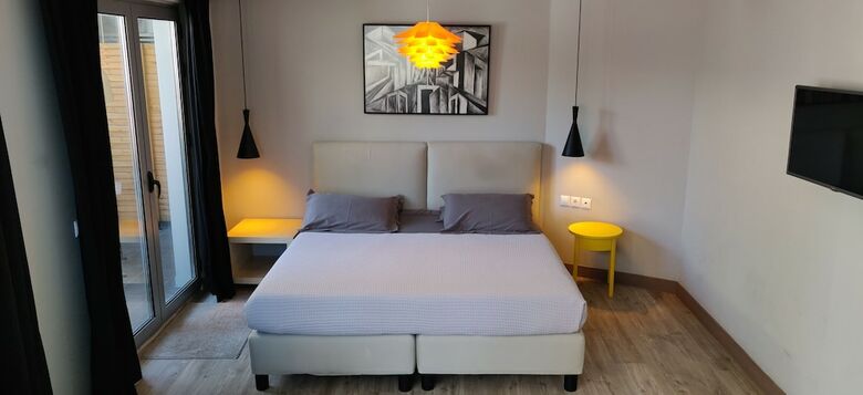 Apartamentos Athens Suites