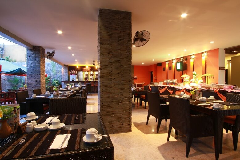 Hotel The Lokha Legian Resort & Spa