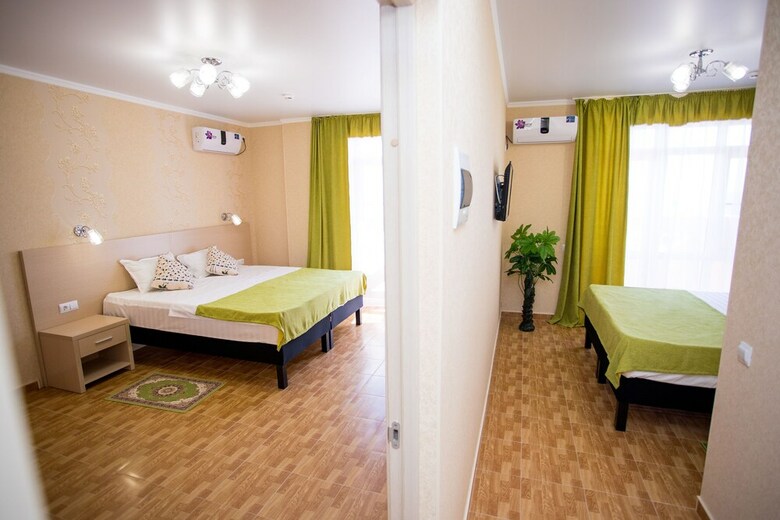 Hotel Alfa Plyus