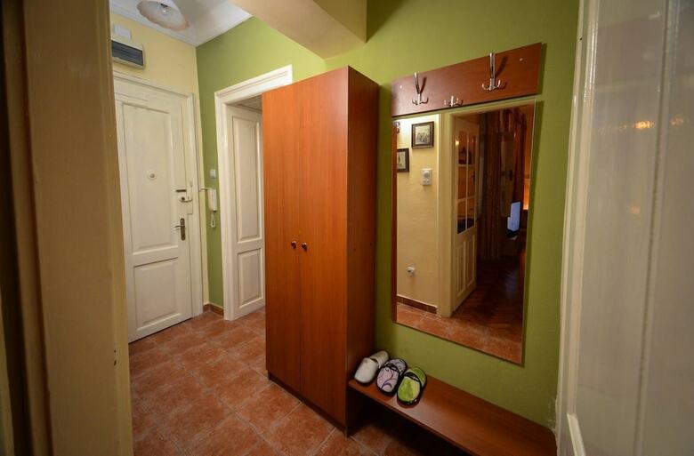 Srecko Apartment