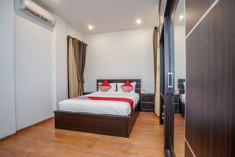 Hostal Oyo 932 Griya Mas Residence Syariah