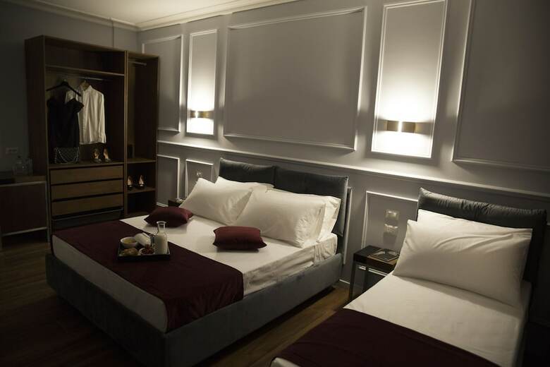 Bed & Breakfast Unicum Roma Suites