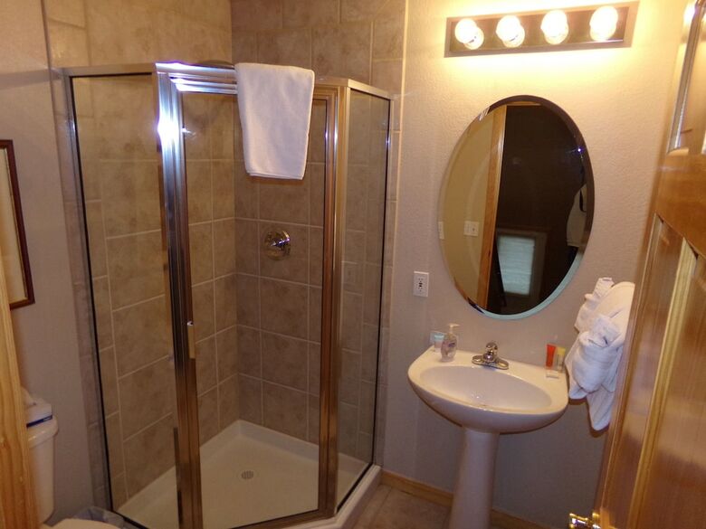 Prospector Village 3 Bed 3 Bath