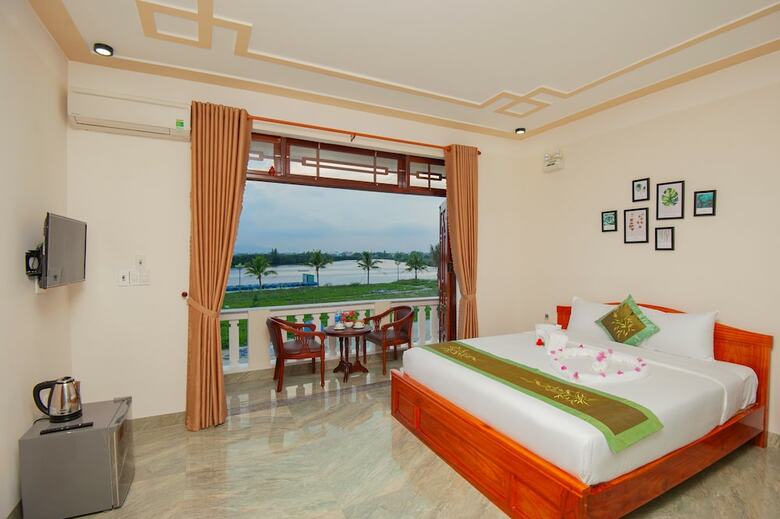 Hotel Riverside Sunset Homestay Hoi An