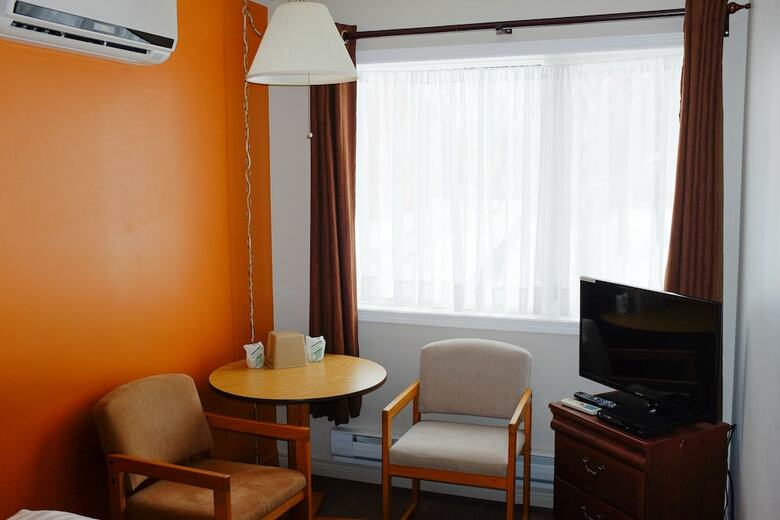 Hotel Robin Hood And Suites