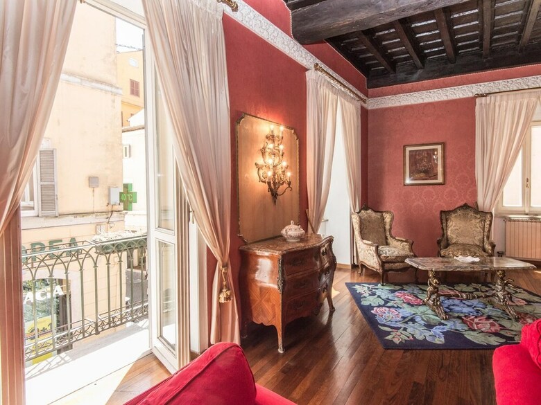 Rsh Spanish Steps Luxury Apartment