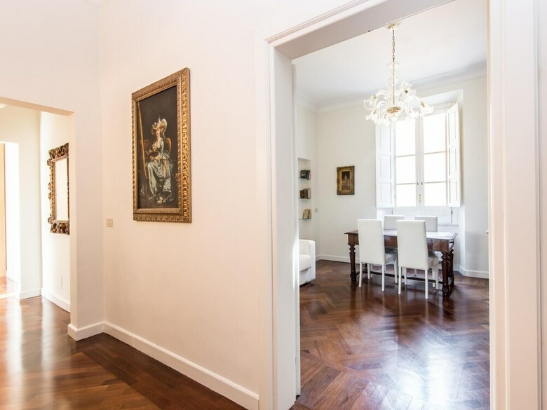 Rsh Luxury Vatican Four Bedroom Apartment