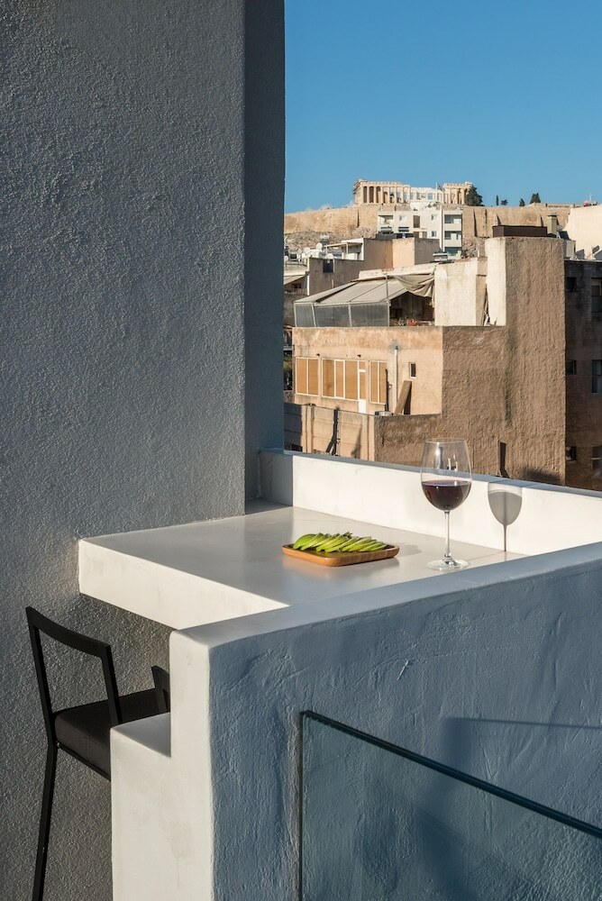 Apartamentos Hub Suites Luxury Living In Athens