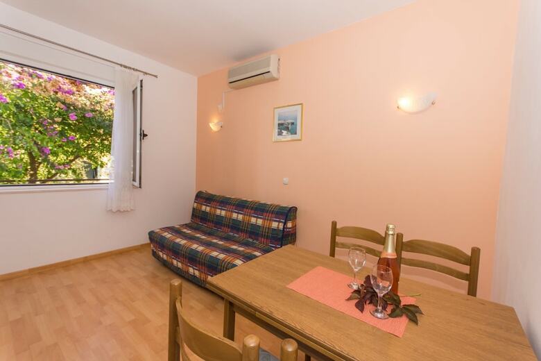Apartments Mastelic