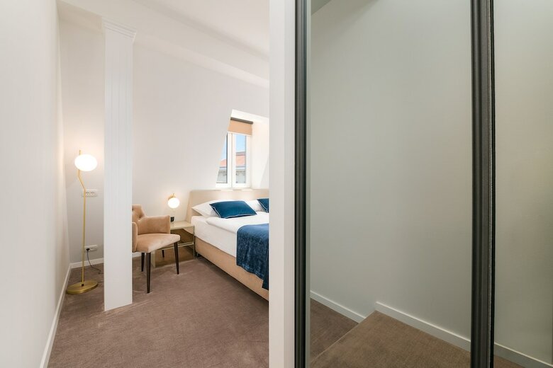 Bed & Breakfast Flos Luxury Rooms