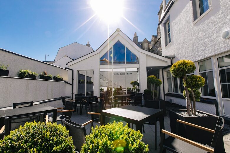 Hotel The Seafield Arms