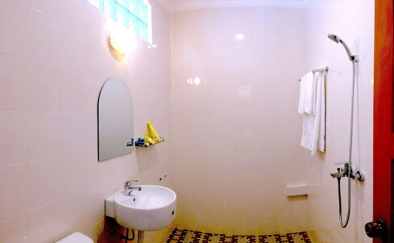 Inle Strand Hotel