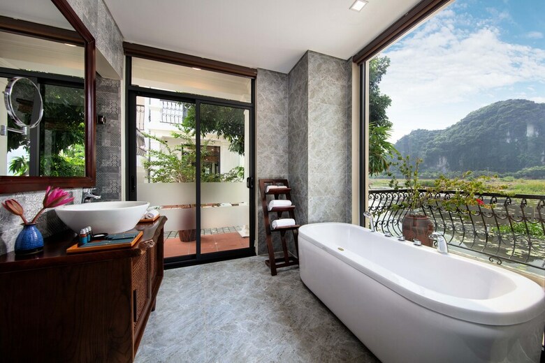 Hotel Tam Coc La Montagne Resort & Spa