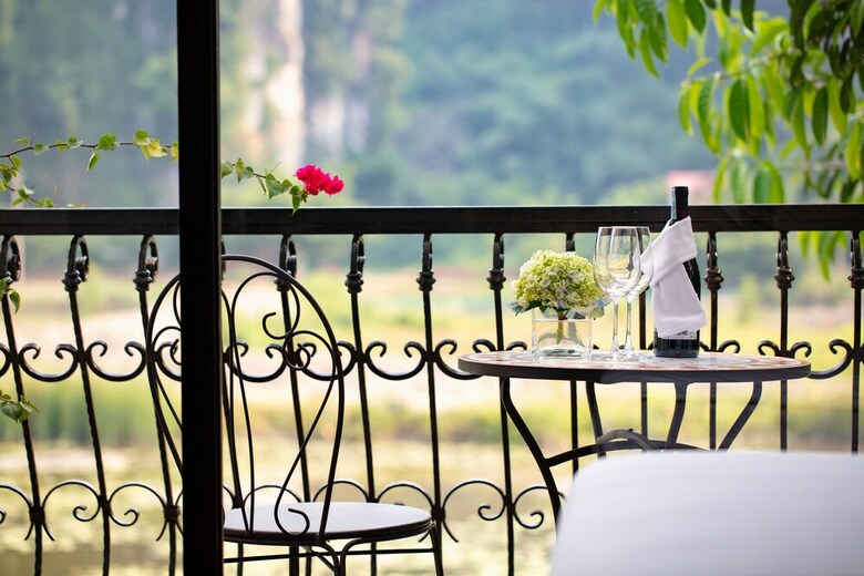 Hotel Tam Coc La Montagne Resort & Spa