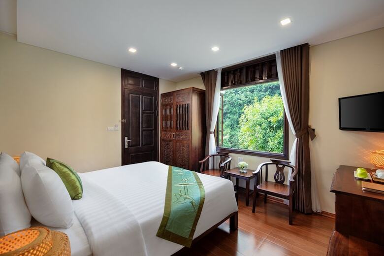 Hotel Tam Coc La Montagne Resort & Spa