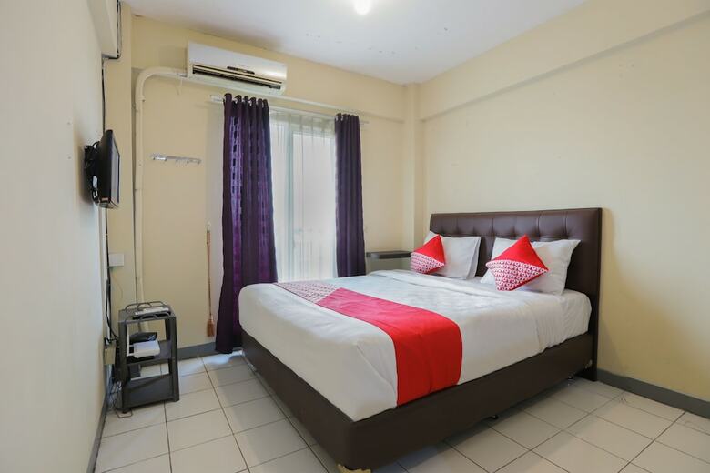 Oyo 909 Lauv Room Grand Centerpoint