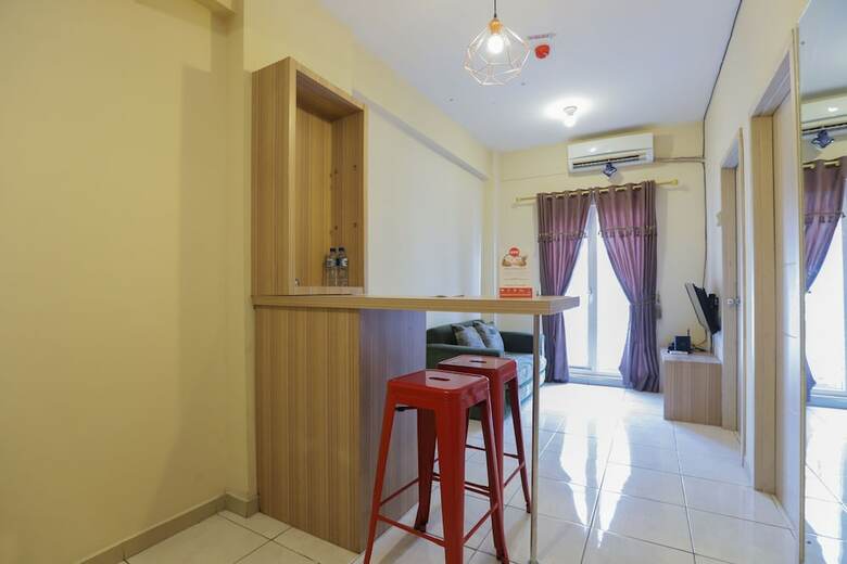 Oyo 909 Lauv Room Grand Centerpoint