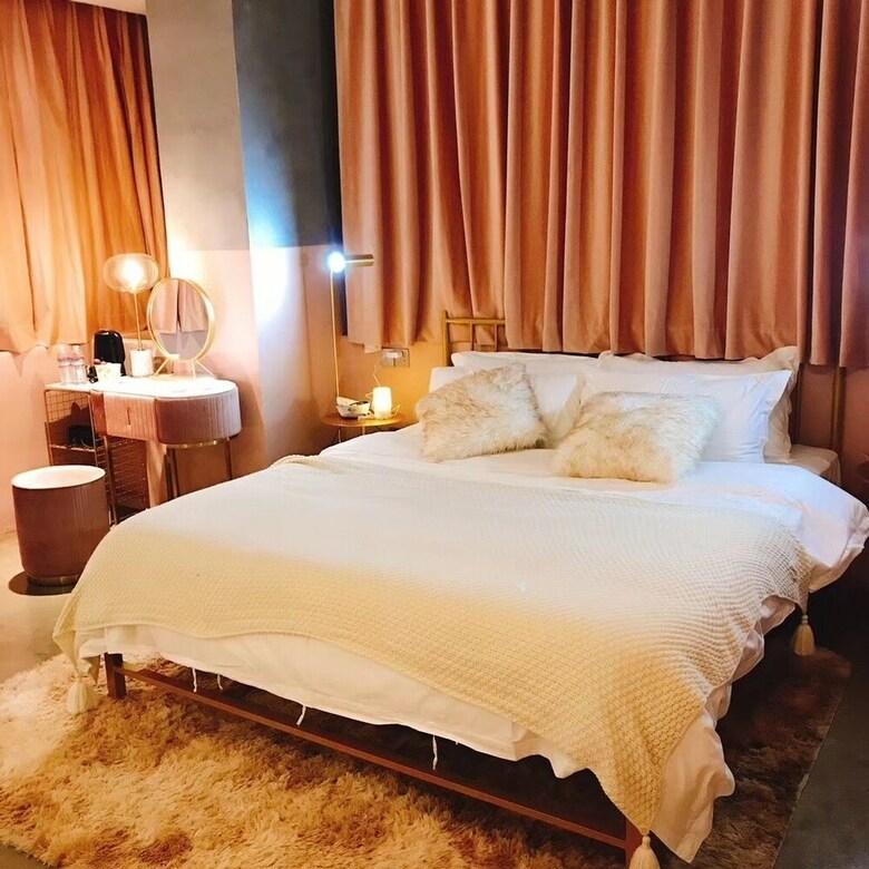 Black Gold Factory Boutique Design Hotel
