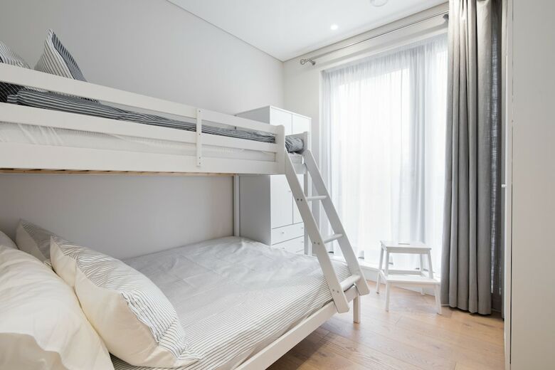 Apartamentos VI Castle Lane