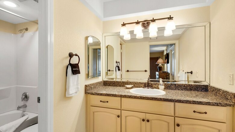 Regency Towers 603 East - One Bedroom Condo