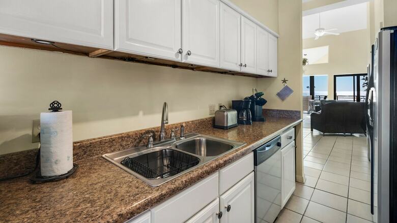 Palm Beach Club 2302 - Two Bedroom Condo