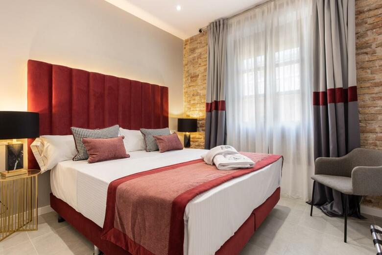 Apartamentos Bibo Suites Plaza Nueva