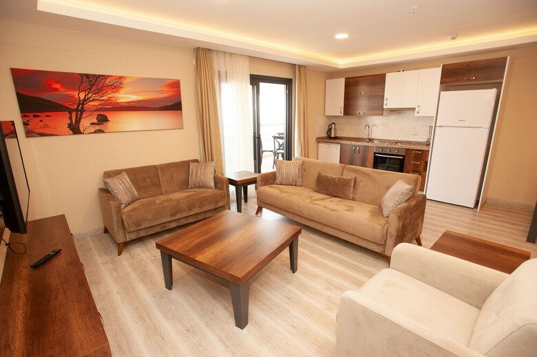 Empula Hotel & Residences