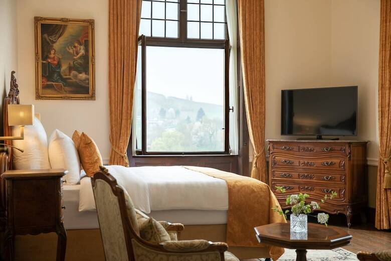 Hotel Schloss Lieser, Autograph Collection