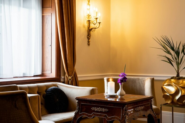 Hotel Schloss Lieser, Autograph Collection