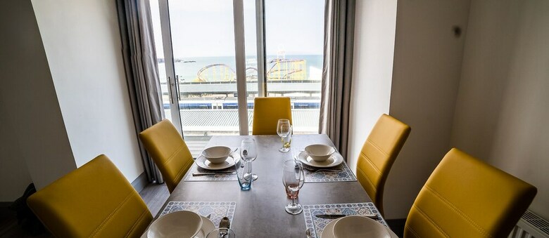 Apartamentos Holiday Rentals Ni - Eglinton Four