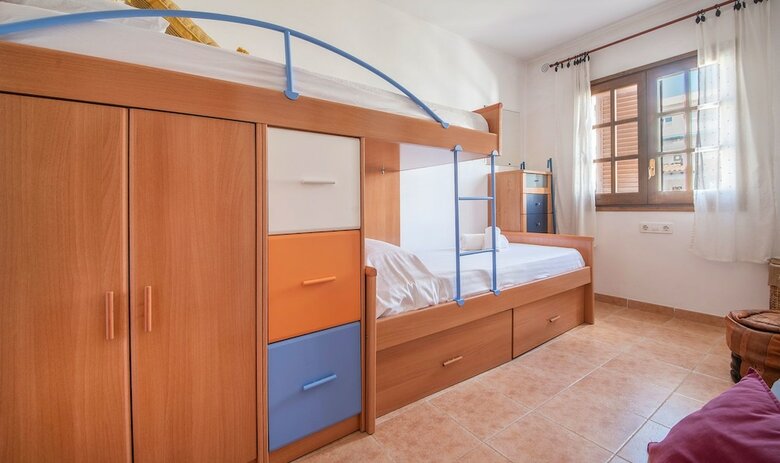 Semi-detached House 1 (r85)