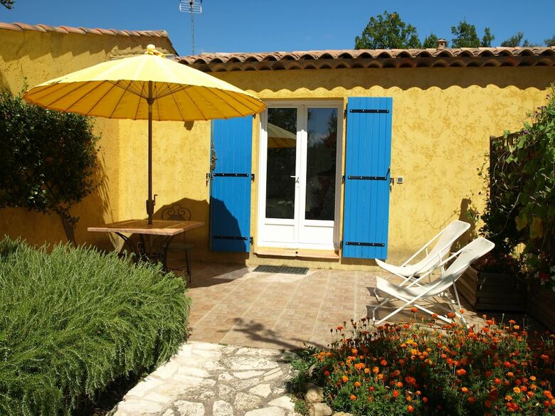 Bed & Breakfast Villa Thocha