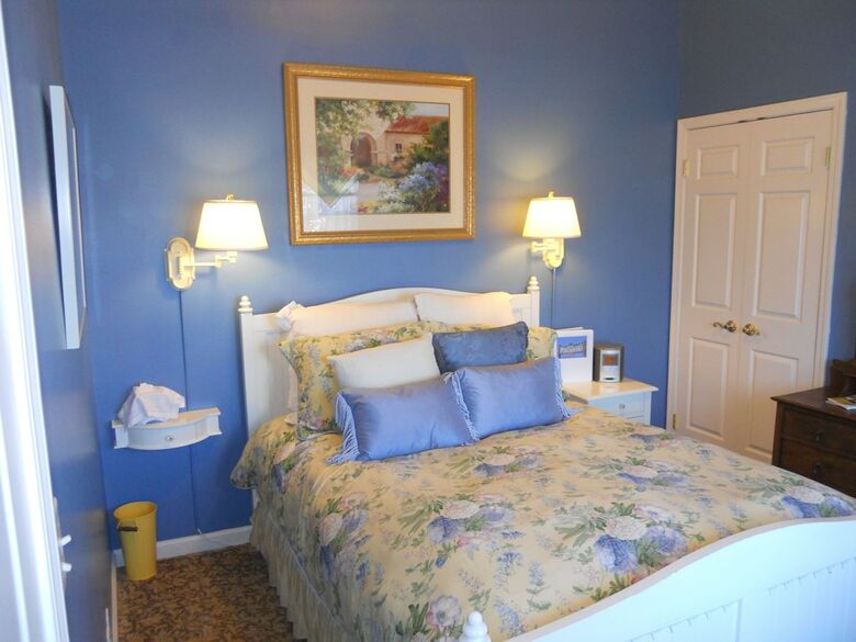 Posada Pescadero Creek Inn