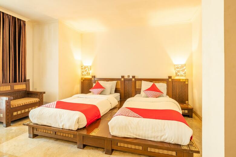 Hotel Oyo 608 Isola Heritage Syariah