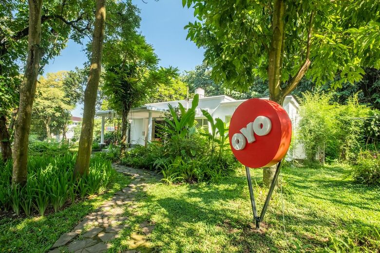 Hotel Oyo 608 Isola Heritage Syariah