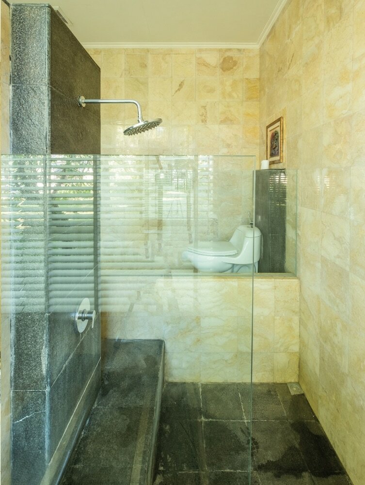 Hotel Oyo 608 Isola Heritage Syariah