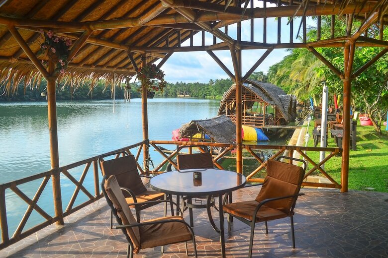 Hotel Oyo 961 Shane Josa Resort